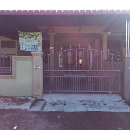 Deenaz Utara Homestay Alor Setar Exteriér fotografie